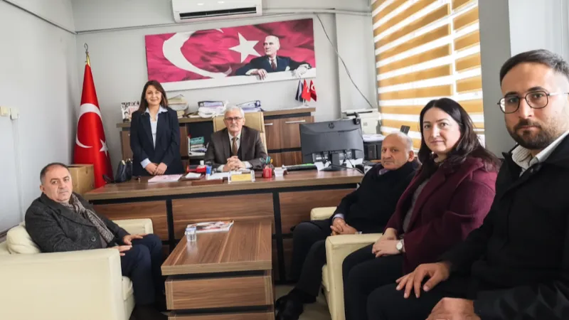 Belediye Başkanı Hüseyin Tavlı ve AK Parti Heyetinden Başkan Güdek’e Ziyaret